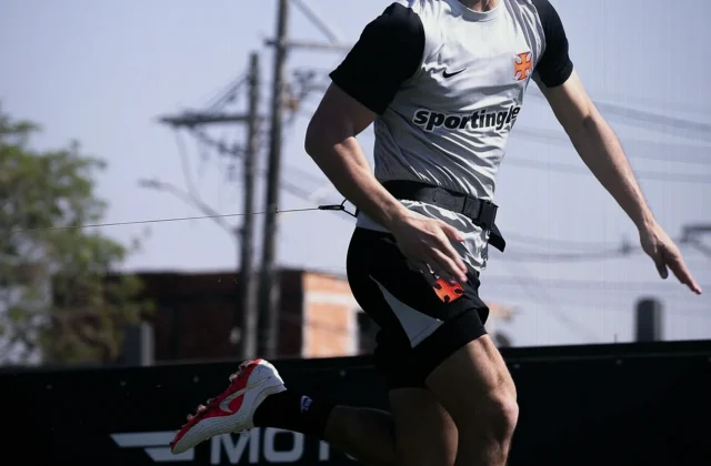 Santiago Sosa Sees Paredes Absence as Boost for Vasco Against Boca