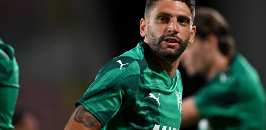 Sassuolo vs Milan: Berardi Starts as Amorim Backs Estupinan