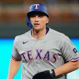 Rangers’ Corey Seager Has Bone Spur Removed From Right Elbow