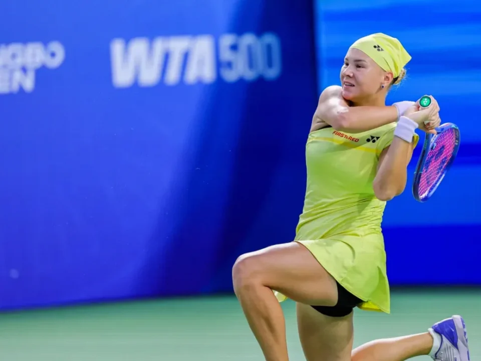Diana Shnaider Reaches Ningbo Quarterfinals After Eala Battle