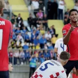 Bellingham and Gordon Inspire England’s Dominant First Half Against Croatia