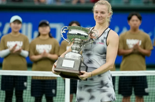 Siniakova Thrashes Krueger to Claim Japan Open Title in Osaka