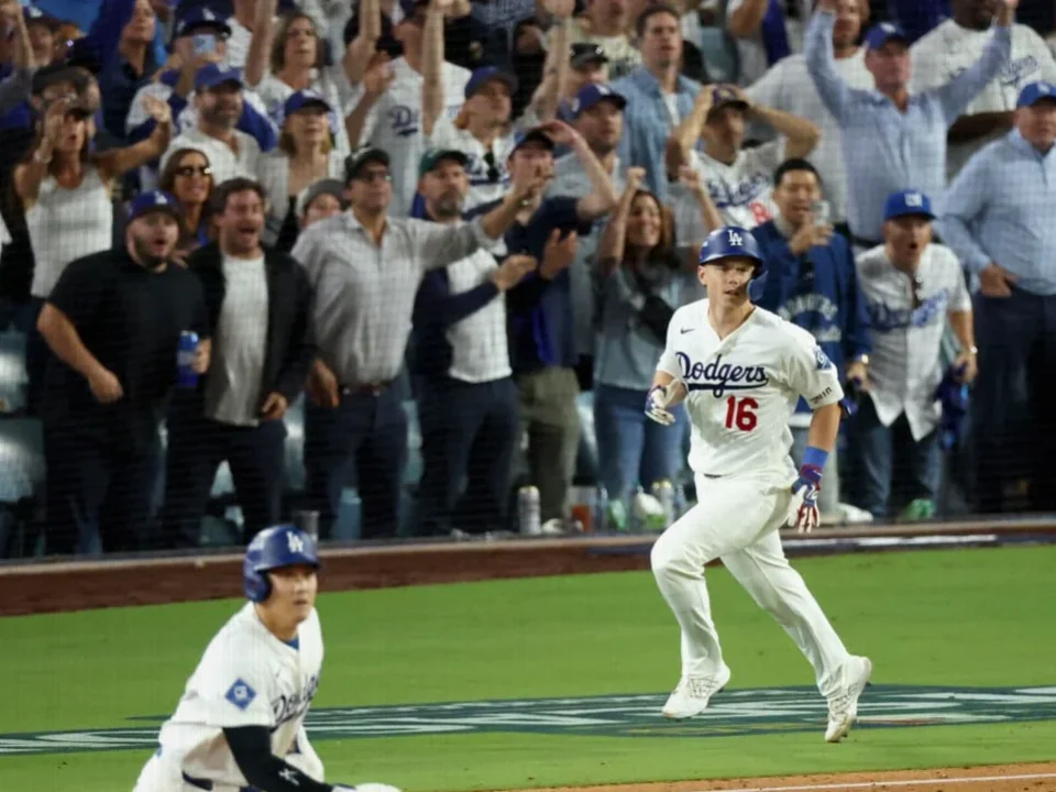 Will Smith Delivers Key Dodgers Double Hours After Welcoming Daughter
