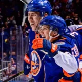 Ilya Sorokin, Islanders Blank Devils 6-0 as Eklund Scores First NHL Goal