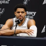 Tobias Harris Questionable for Spurs’ Opener After Calf Strain