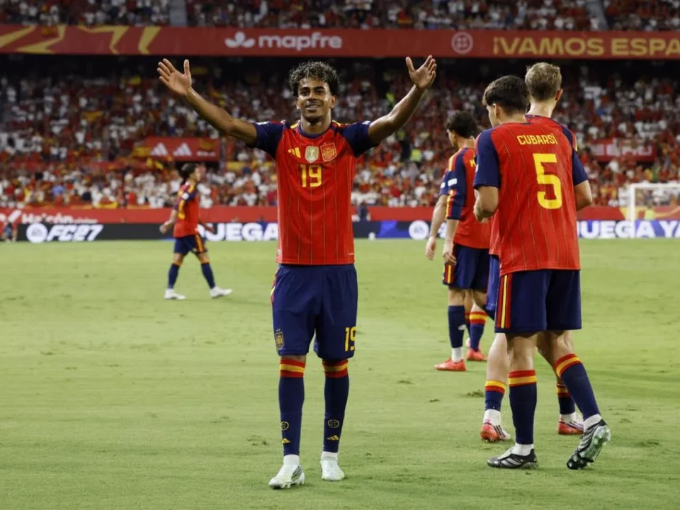 Spain Extend Record Unbeaten Run to 41 Matches with Czech Republic Win