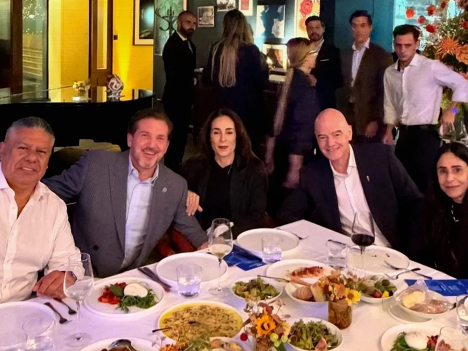 Tapia Meets Infantino in Zurich Ahead of Key FIFA Congress