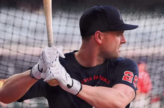 Braves Add Lane Thomas for NLDS Opener Against Dodgers