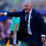 Gustavo Alfaro Urges Paraguayan Clubs to Raise Standards After Colombia Win