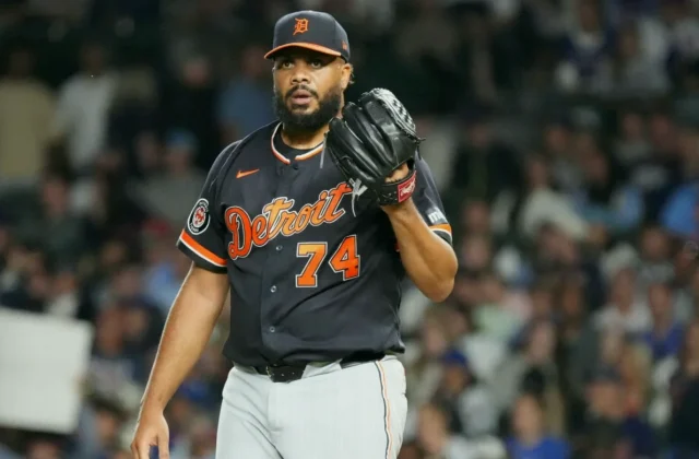 Tigers Face Five-Day Decision on Kenley Jansen’s 2027 Option