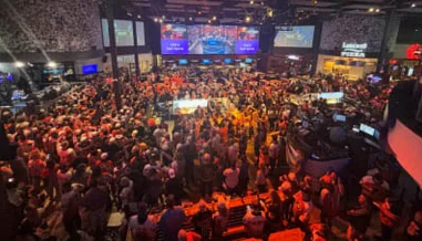 TNT Opens NHL Season With Flyers-Penguins Road Show in Philadelphia