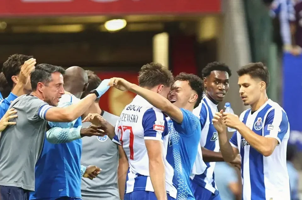 Porto Extend Perfect League Start with Late Win Over Marítimo