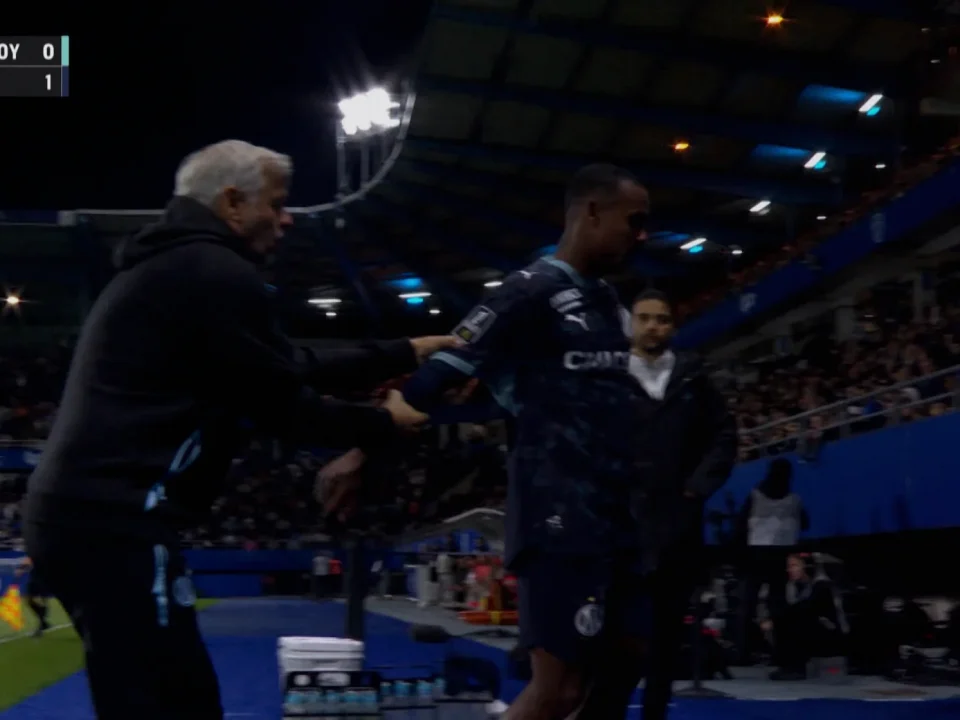 Igor Paixao’s Sulky Substitution Overshadows Marseille Win at Troyes