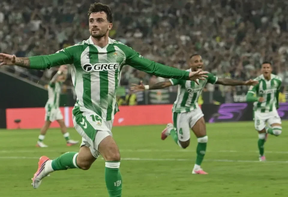 Troy Parrott’s Stunning Double Earns Ireland Draw Against Austria