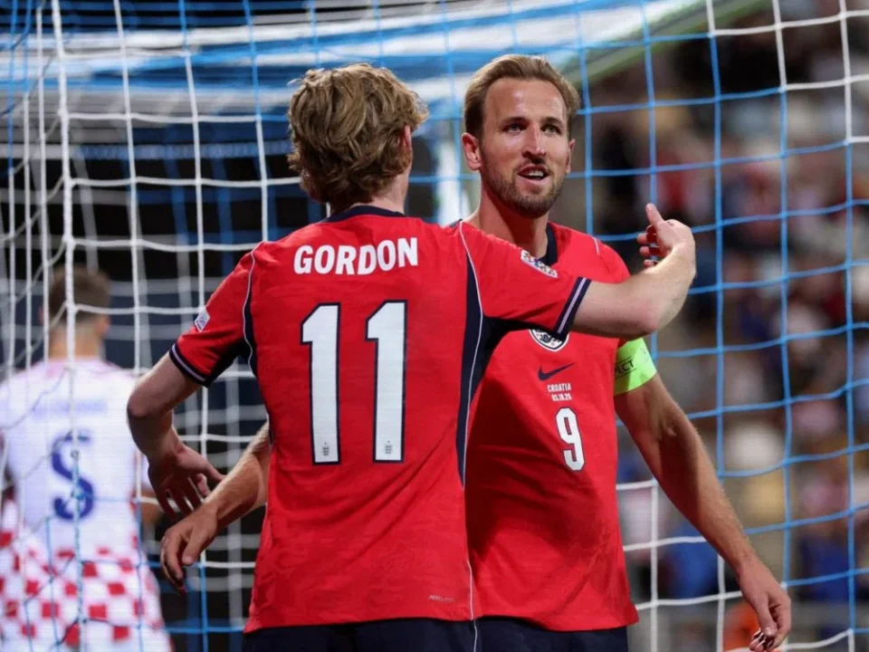 England Thrash Croatia 7-0 as Kane and Saka Score Doubles