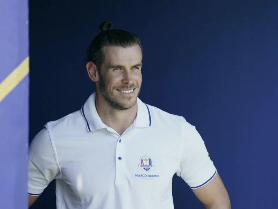 Gareth Bale’s Wayward Shot Alarms Spectators at Dunhill Links Championship