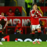 Solanke Header Earns 10-Man Tottenham Late Draw Against Manchester United