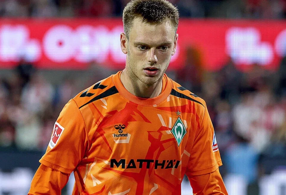 Werder Sweat on Karl Hein Fitness Ahead of Borussia Dortmund Clash