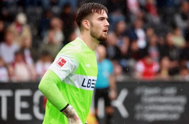 Dennis Seimen Set for Bundesliga Debut as Stuttgart’s New No. 1