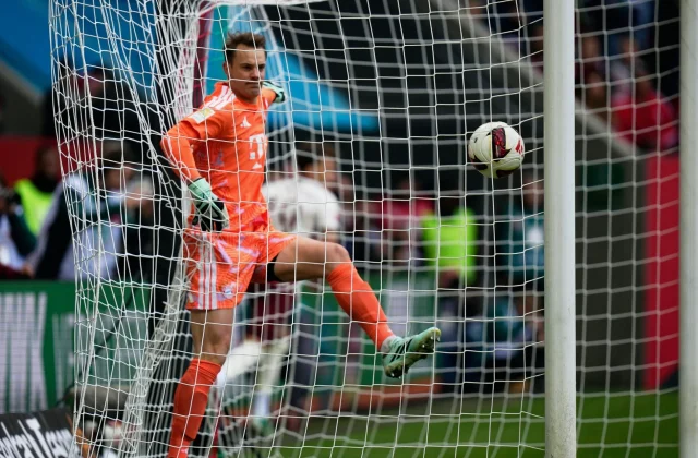 Manuel Neuer Errors Cost Bayern Munich in Augsburg Draw