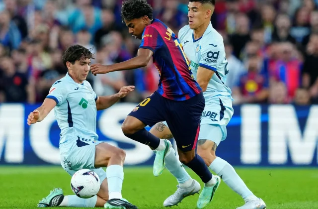 Zaid Romero’s Costly Mistake Gifts Barcelona a Goal