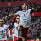 Robert Lewandowski Hits Hat-Trick as Poland Thrash Romania 6-0
