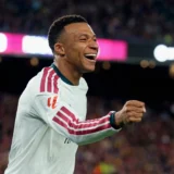Mbappé’s Lucky Deflection Gives Real Madrid Early Lead at Barcelona