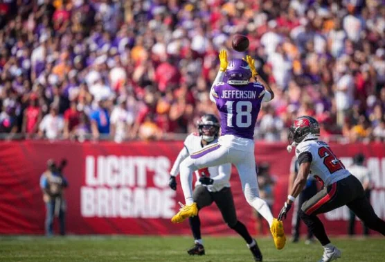 Justin Jefferson Eyes Return for Vikings Against Saints