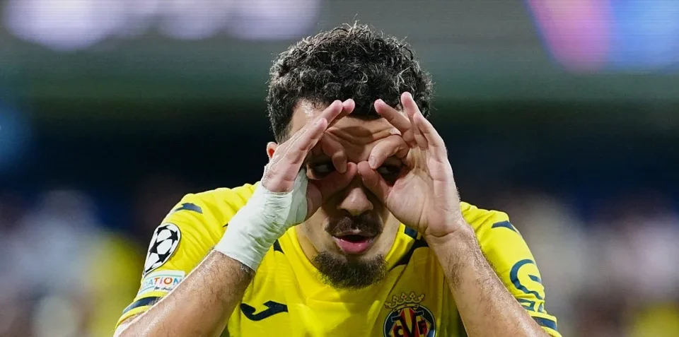 Napoli Player Ratings vs Villarreal: Politano Struggles as Mikautadze Shines