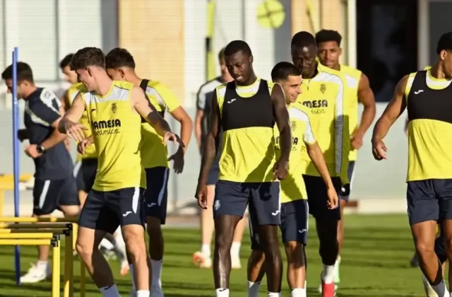 Villarreal Seek First Champions League Win Against Napoli