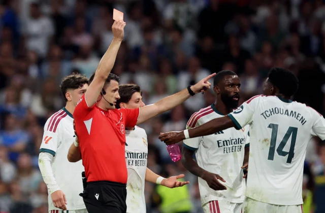 Vinicius Junior Faces Clásico Ban After Villarreal Red Card