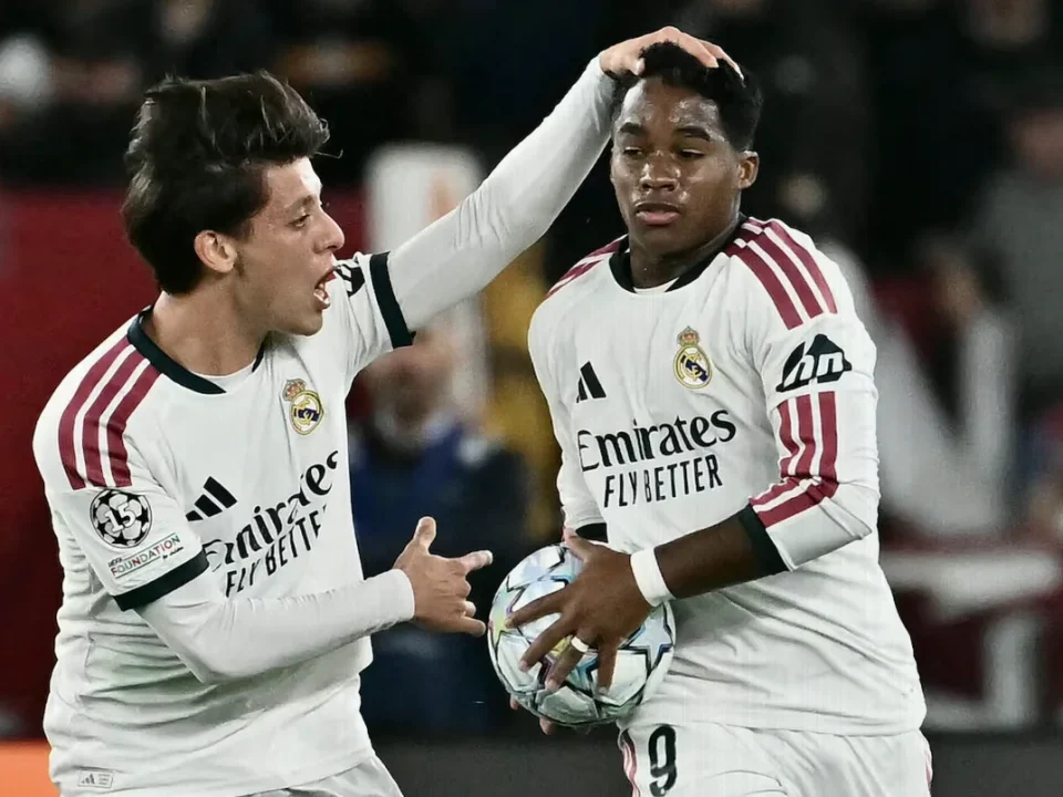 Real Madrid Stun Roma with Late 4-3 Champions League Comeback