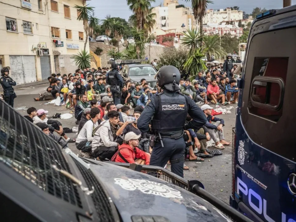 AD Ceuta Match Highlights Migration Crisis at Trampolin Beach