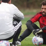 Vozinha Faces Tough Targets to Secure Colo Colo Extension