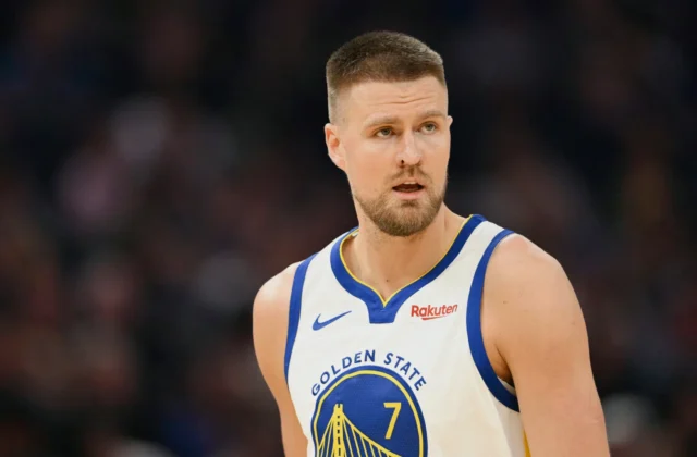 Warriors to Open Season Without Kristaps Porziņģis vs. Lakers