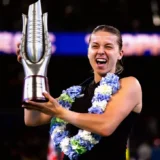Maja Chwalinska Claims Maiden WTA Title in Wuhan Comeback