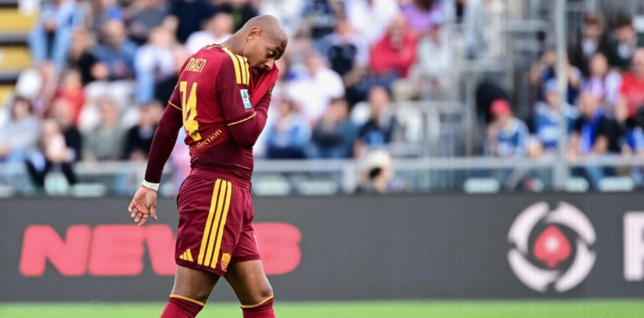 Malen Eyes Real Madrid Redemption After First Career Red Card