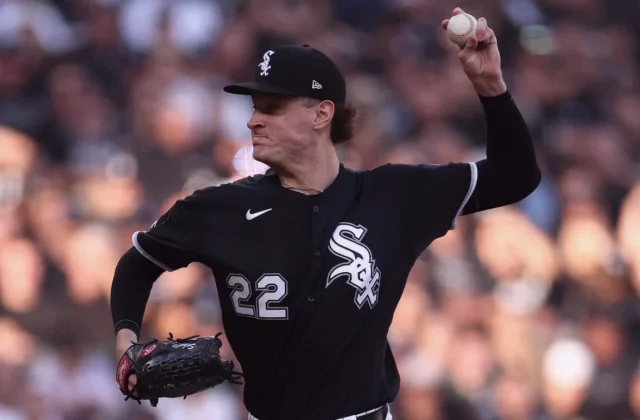 Cleveland Tops White Sox 9-3 in ALDS Game 3 at Rate Field