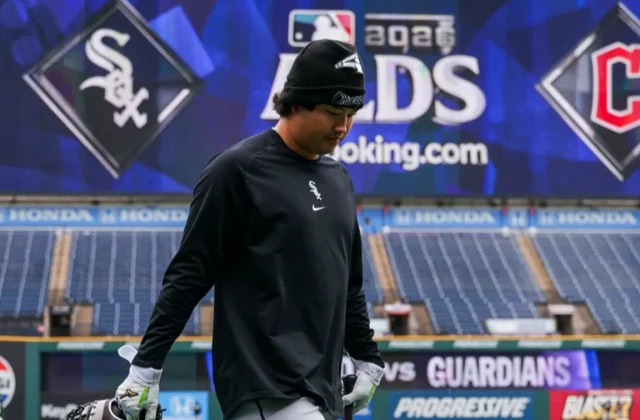 White Sox add Tyler Davis for ALDS opener against Guardians
