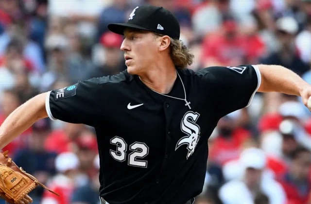 Hagen Smith Dominates in Relief as White Sox Take ALDS Game 1