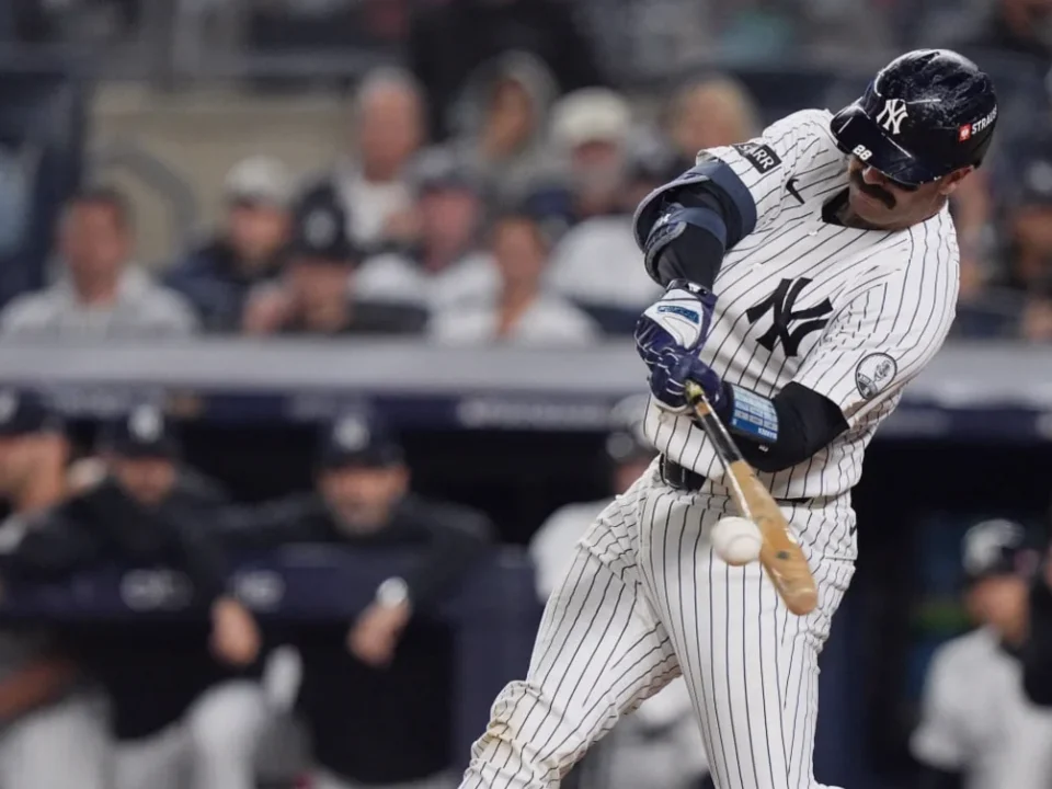 Austin Wells Powers Yankees’ Wild Card Sweep of Red Sox