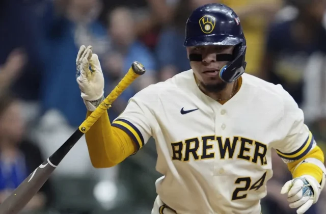 William Contreras Powers Brewers to 2-0 NLCS Lead Over Dodgers