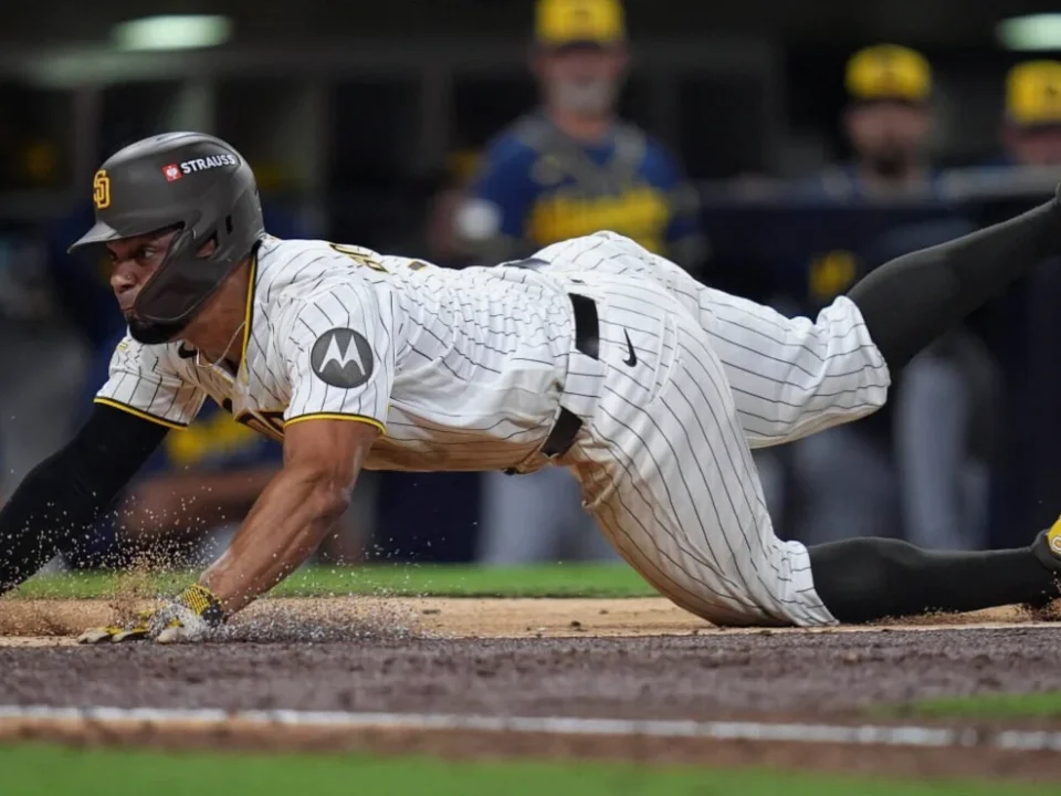 Xander Bogaerts’ All-Around Play Keeps Padres Alive Against Brewers