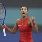 Zheng Qinwen Survives Bouzkova Marathon to Reach China Open Fourth Round