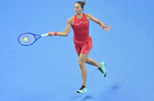 Zheng Qinwen withdraws from Osaka WTA event as shoulder issue persists
