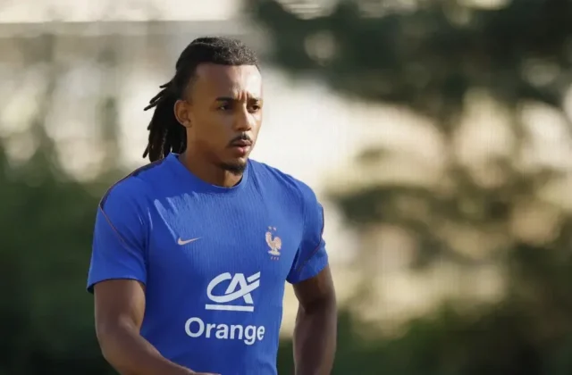 Jules Koundé Faces France Fight as Pierre Kalulu Raises Pressure